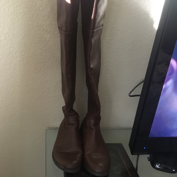 Forever 21 Faux Leather Over the Knee Boots - Picture 5 of 6